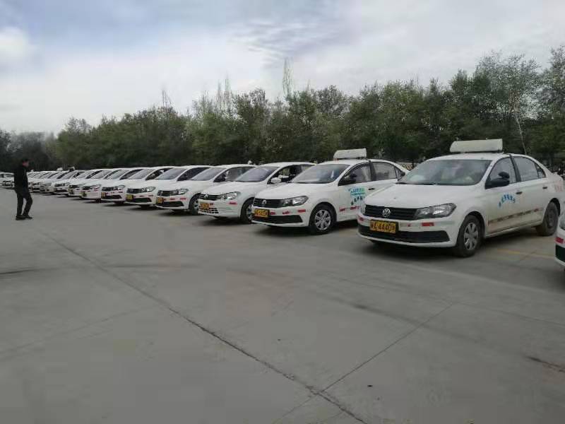 ��У����