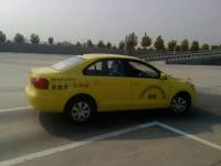 ��У����